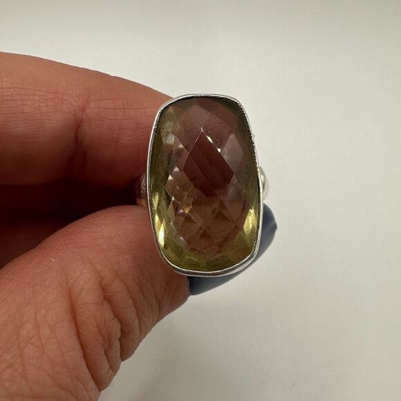 STUNNING checkerboard pattern, emerald cut lemon quartz ring in sterling silver! - Picture 5 of 8